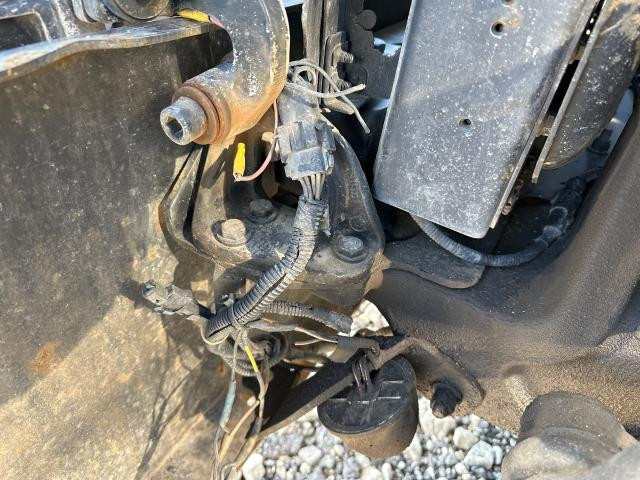 2009 Peterbilt 388 Left Bumper Bracket, Front