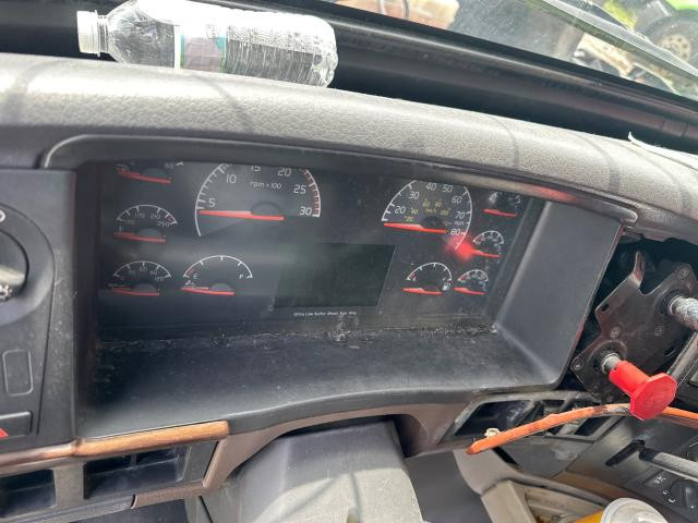 2006 Volvo VNL Instrument Cluster