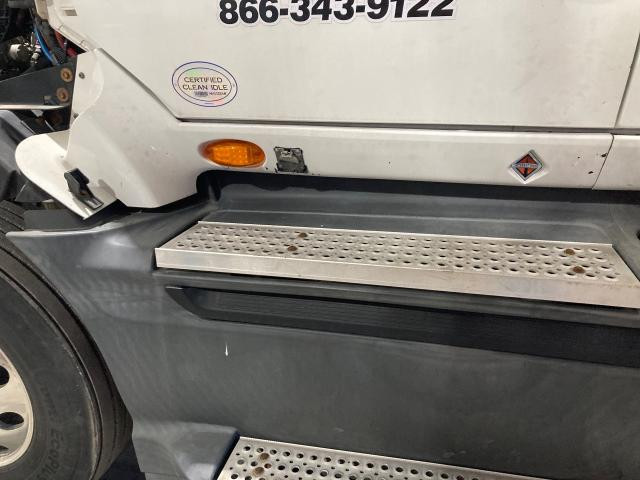 2012 International PROSTAR Left Cab, Exterior Cab Panel