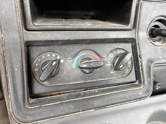 2012 International PROSTAR Heater & AC Temp Control: 3 Knobs, Fan Speed, Temperature Control, And Direction Control