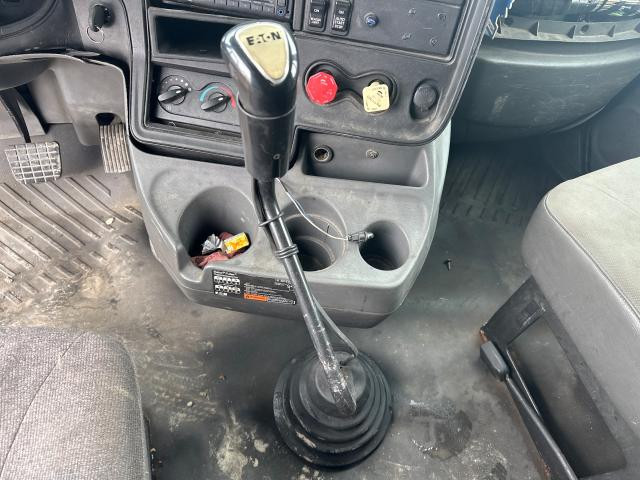 2012 Fuller FRM15210B Shift Lever