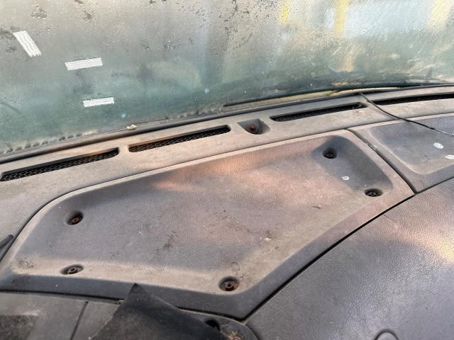 Ford L9522 Dash Panel: Trim Or Cover