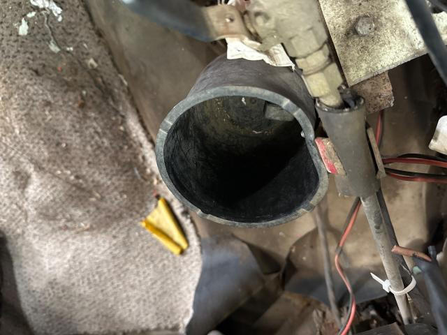 Ford F700 Dash Panel: Cup Holder