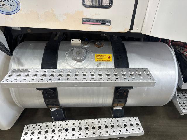 2009 Freightliner COLUMBIA 120 Left Fuel Tank
