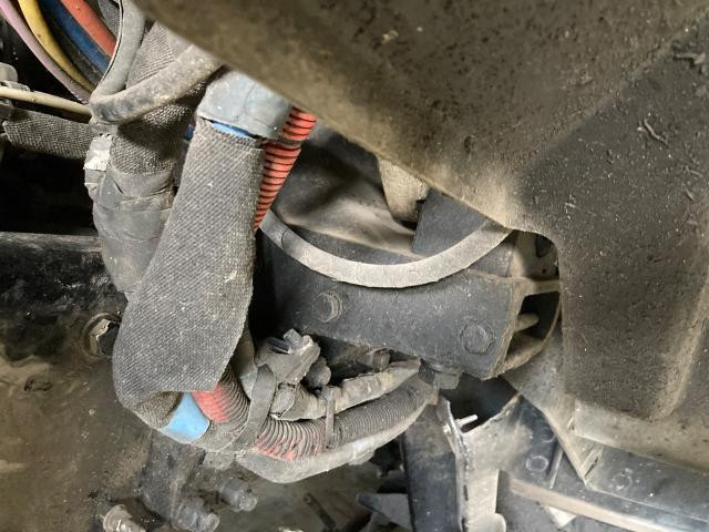 2023 Peterbilt 579 Left Cab Suspension