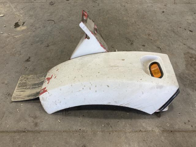 2006 Kenworth T300 Right White Extension Fiberglass Fender Extension (Hood): Rh Side Fender Extension, Does Not Include Bracket