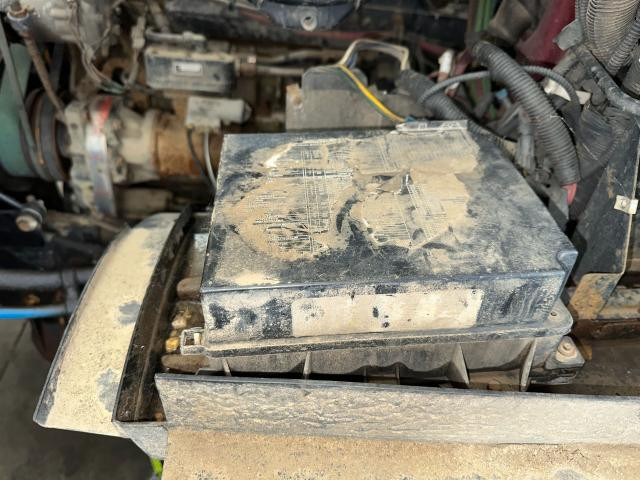 2003 Sterling A9513 Left Fuse Box