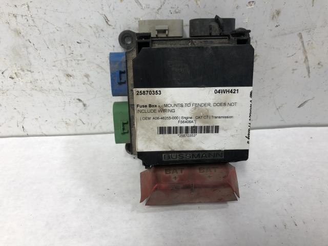 2004 Freightliner M2 106 Fuse Box: P/N A06-46255-000