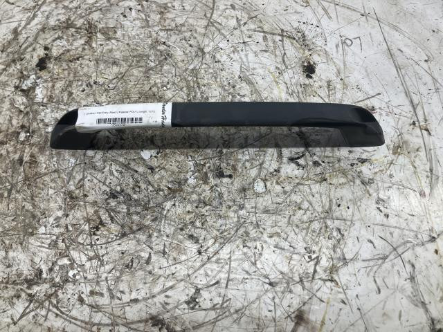 2006 Gmc C7500 13.5-inch Grab Handle