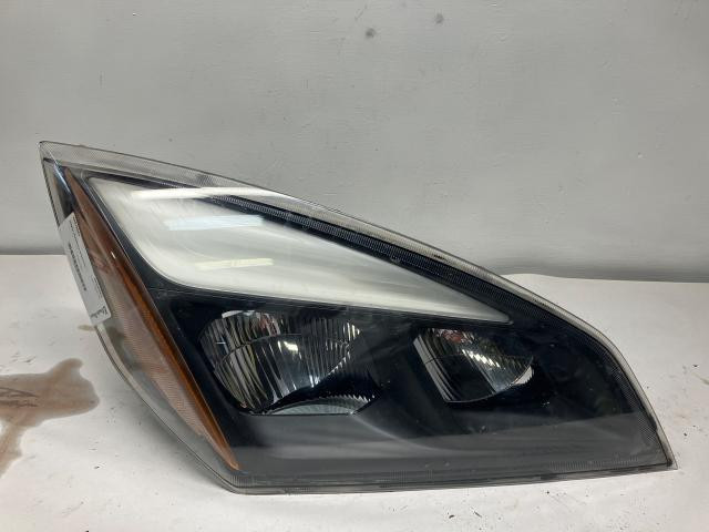 2024 Freightliner CASCADIA Right Headlamp: P/N A66-01405-005