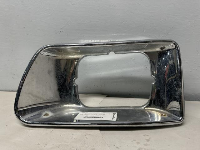 2005 Kenworth T300 Left Headlamp Door / Cover: P/N GC-1487