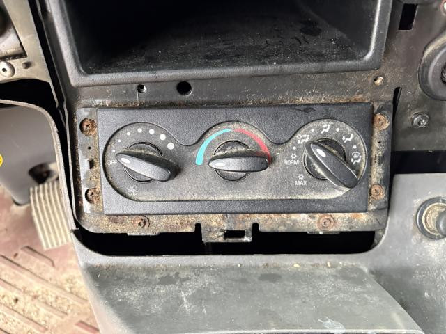 2008 International PROSTAR Heater & AC Temp Control