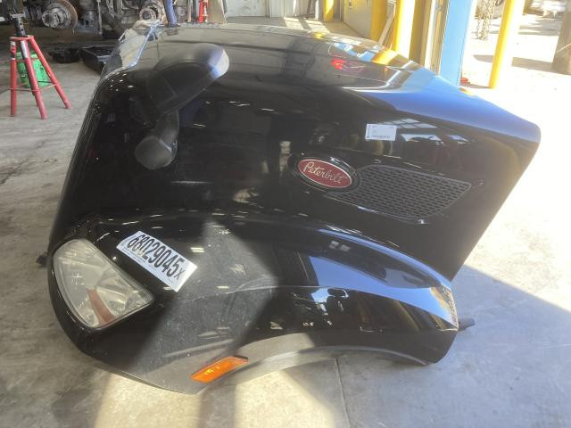 Hood, 2020 Peterbilt 579 : Black