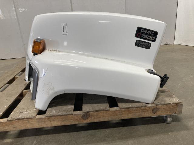 Hood, 2006 Gmc C7500 : White