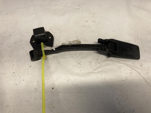 2004 International 3800 Both Latch