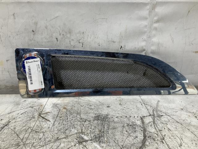 2015 Kenworth T680 Right Hood Side Vent
