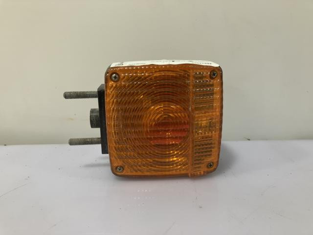 1990 International 9300 Right Parking Lamp