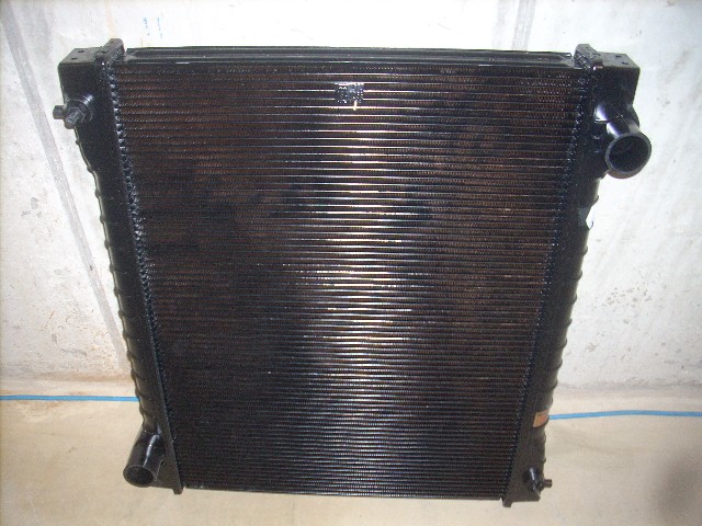 F1H28005L | Ford CF8000 Radiator for Sale