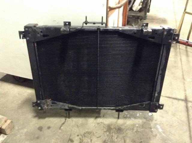 Ford L8000 Radiator for Sale