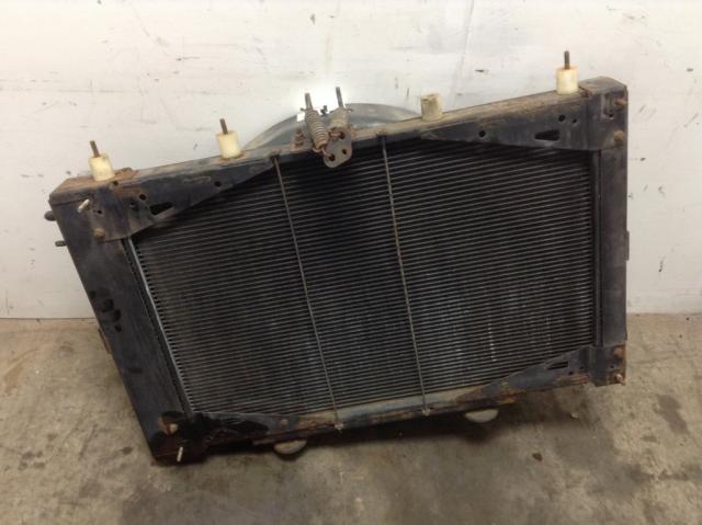 Ford L8501 Radiator for Sale