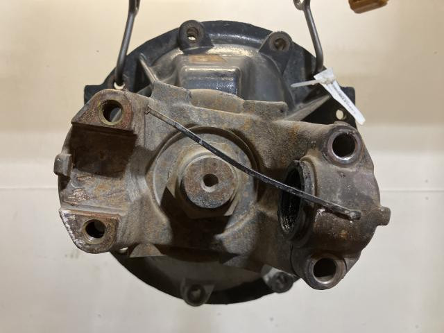 Paccar MR2014P Rear Differential/Carrier | Ratio: 2.85 | Cast# V2544