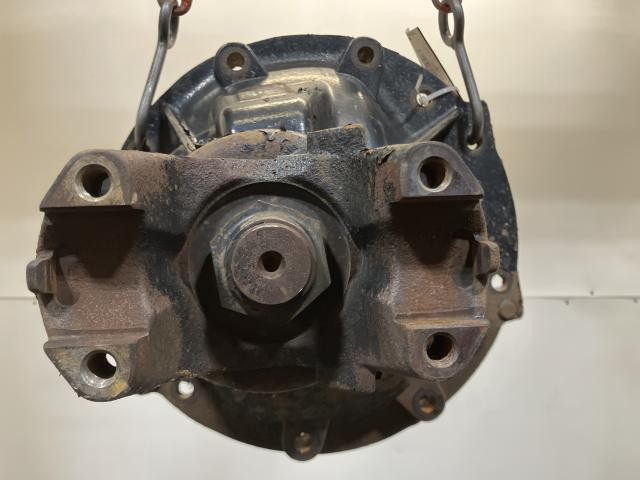 Paccar MR2014P Rear Differential/Carrier | Ratio: 2.64 | Cast# V2544