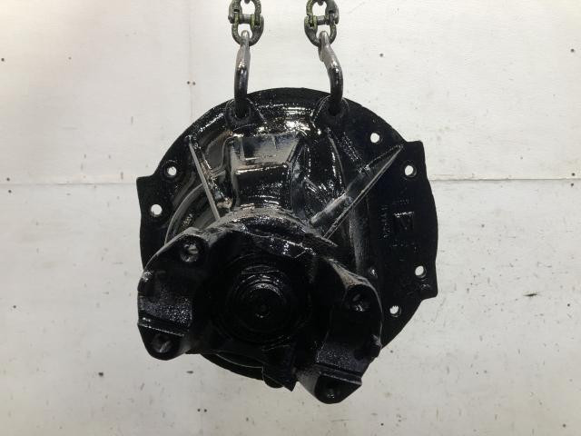 Meritor MR2014E Rear Differential/Carrier | Ratio: 3.36 | Cast# V2544 b