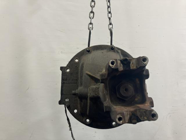 Meritor MR2014X Rear Differential/Carrier | Ratio: 3.42 | Cast# 3200f2216