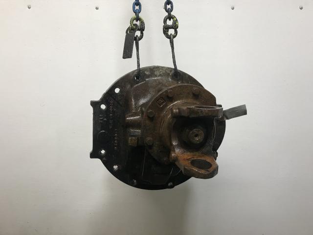 Meritor RR20145 Rear Differential/Carrier | Ratio: 3.21 | Cast# 3200k1675