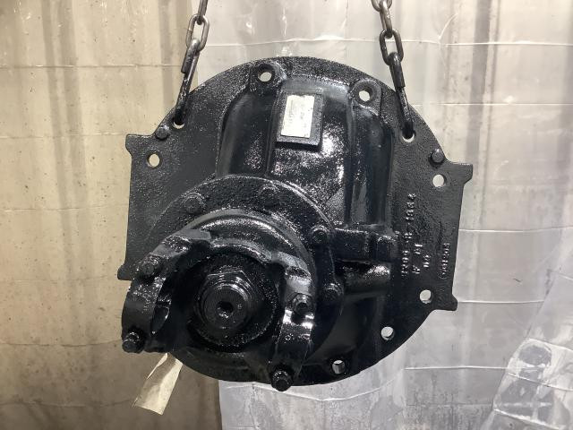 Meritor RS19145 Rear Differential/Carrier | Ratio: 5.86 | Cast# 3200r1864