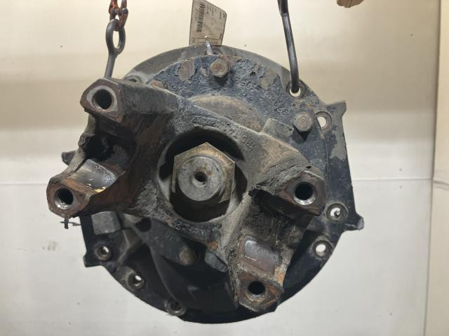 Meritor RR20145 Rear Differential/Carrier | Ratio: 3.07 | Cast# 3200-L-1884