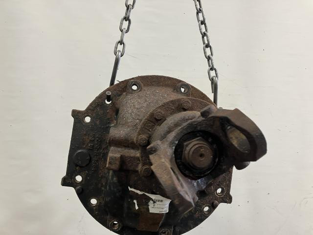 Meritor RS19144 Rear Differential/Carrier | Ratio: 3.91 | Cast# 3200-R-1864