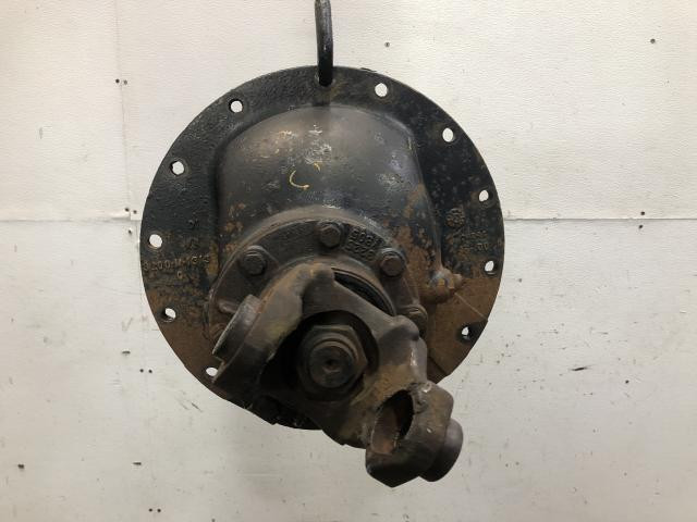 Meritor SQ100 Rear Differential/Carrier | Ratio: 4.10 | Cast# 3200m1313