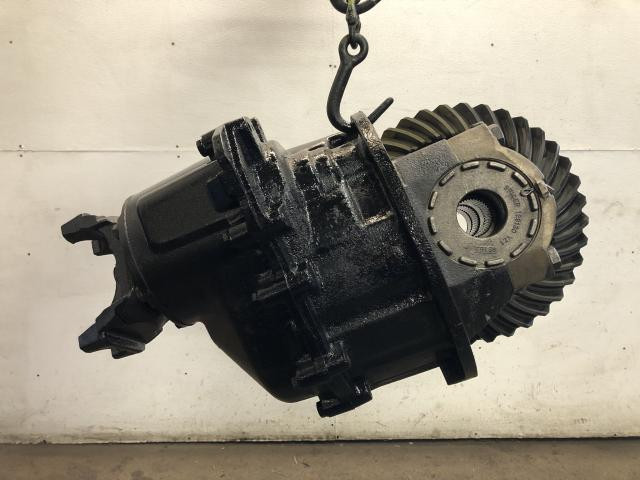 根っこ New and Used Eaton DS404 Differential Yokes for sale | TPI