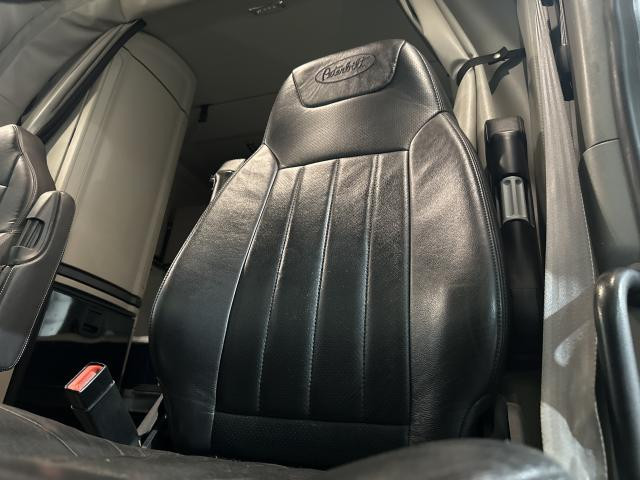 2021 Peterbilt 567 Left Seat, Air Ride