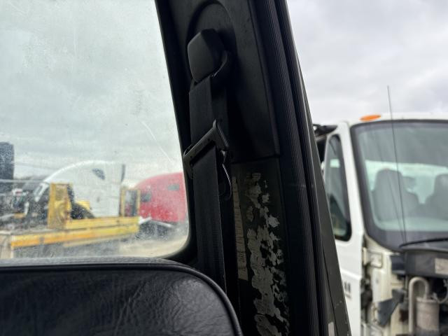 1995 Ford F800 Left Seat Belt Assembly