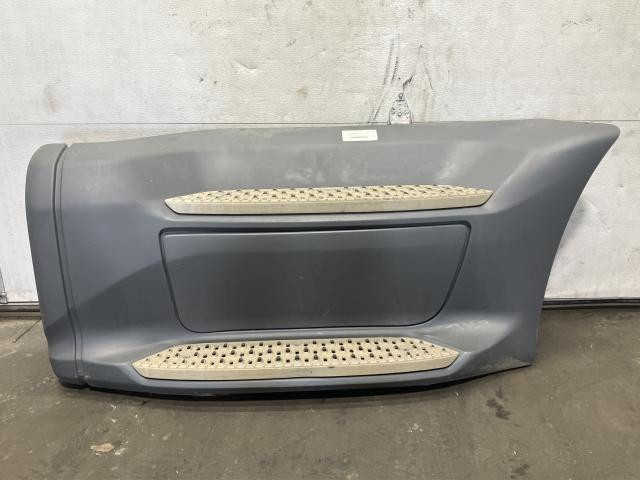 2017 Peterbilt 579 Right Grey Chassis Fairing | Length: 61  | Wheelbase: 158