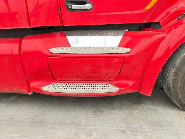 2016 Peterbilt 579 Right Red Chassis Fairing | Length: 57.5  | Wheelbase: 244