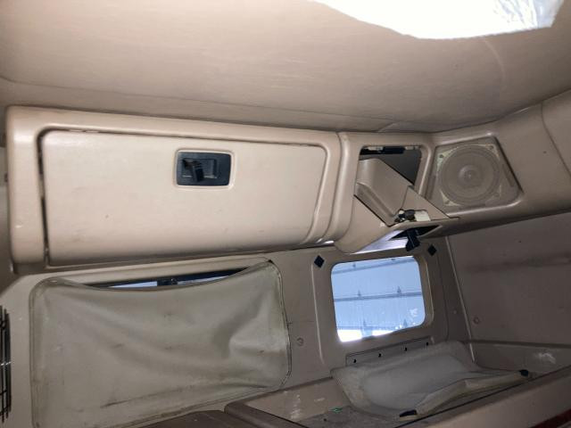 2005 International 9900 Right Cabinets
