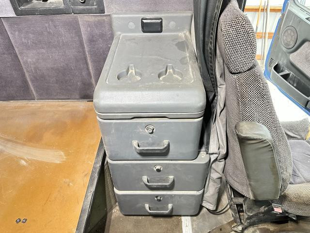 1999 Volvo VNL Left Cabinets