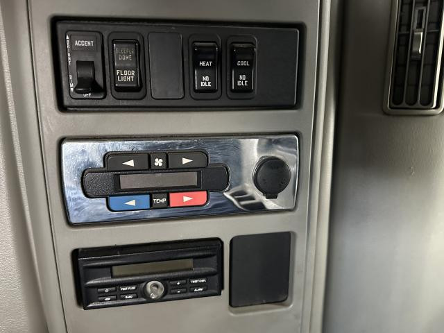 2012 International PROSTAR Control: Sleeper Controls W/ Panel