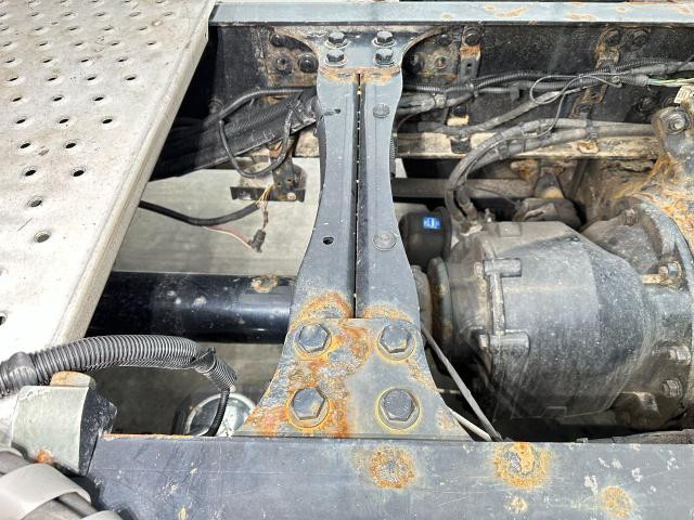 2019 Freightliner CASCADIA Steel Suspension Crossmember / K-Frame: Mid Rear