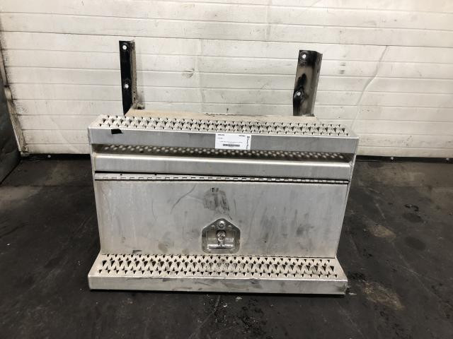 1999 Peterbilt 377 Tool Box