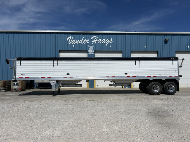 2027 Timpte Fixed (Tandem Axles) Hopper, Aluminum Trailer: Length 42'