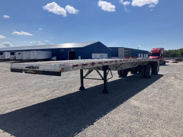 2002 Reitnouer Inc Spread (Tandem Axles) Flatbed Trailer: Length 45'