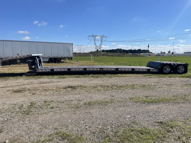 2024 JET Fixed (Tandem Axles) Detach/Lowboy Trailer: Length 53'