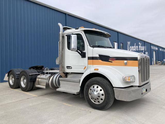 2019 Peterbilt 567 Truck: Tractor, Tandem Axle Day Cab