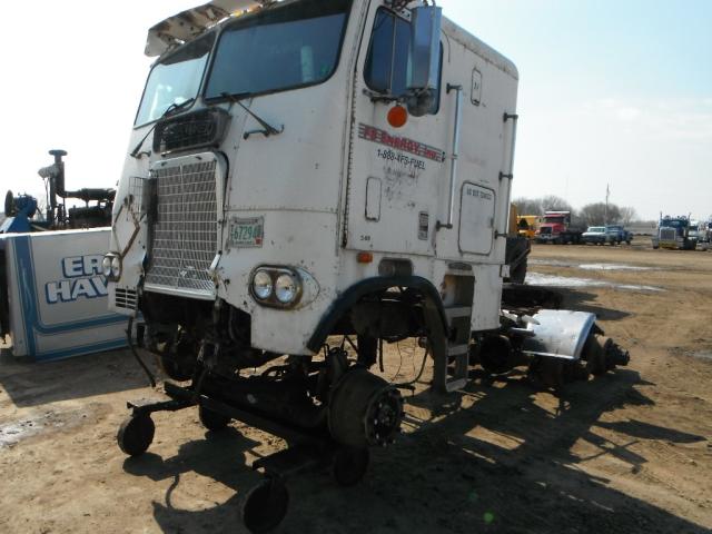 Freightliner FLT Tow Hook for Sale