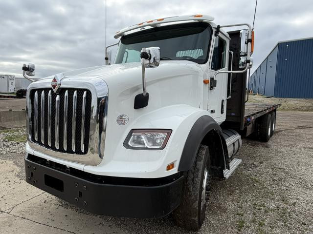 2018 International HX620 Truck: Cab & Chassis, Tandem Axle