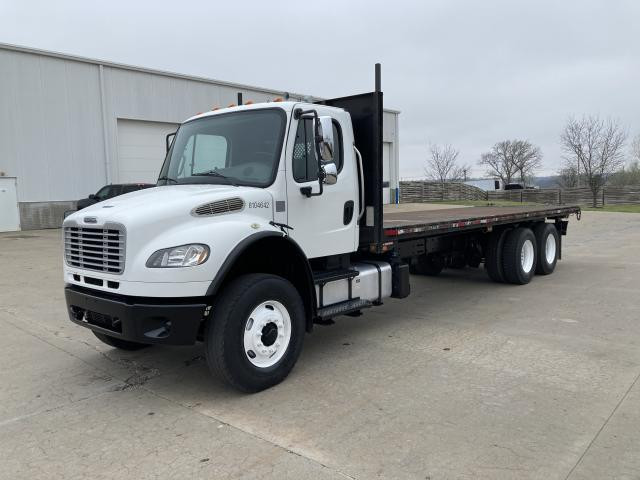 2016 Freightliner M2 106 Truck: Cab & Chassis, Tandem Axle